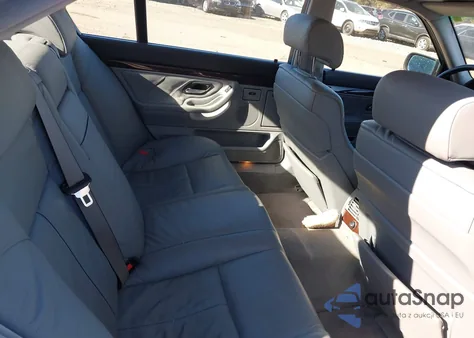 2001 BMW 740Il из США, поврежденный, VIN WBAGH83421DP22372